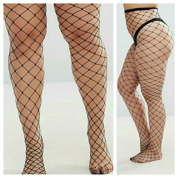RESTOCKED!  Plus Size Black Fishnets - Picture 1 of 1